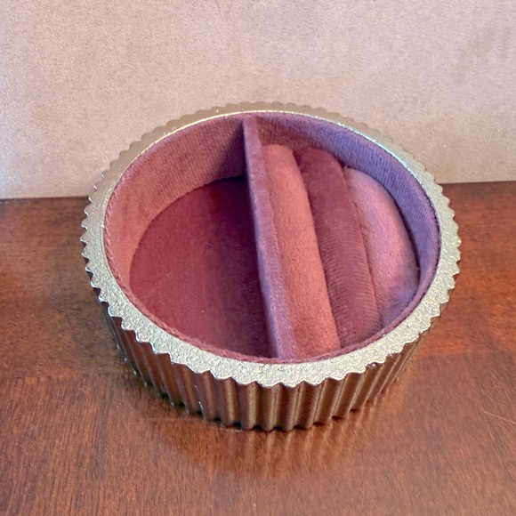 NWT Brass Jewelry Tray - Hearth & Hand™ with Magnolia, Circular w/ ribbed design - Picture 4 of 5